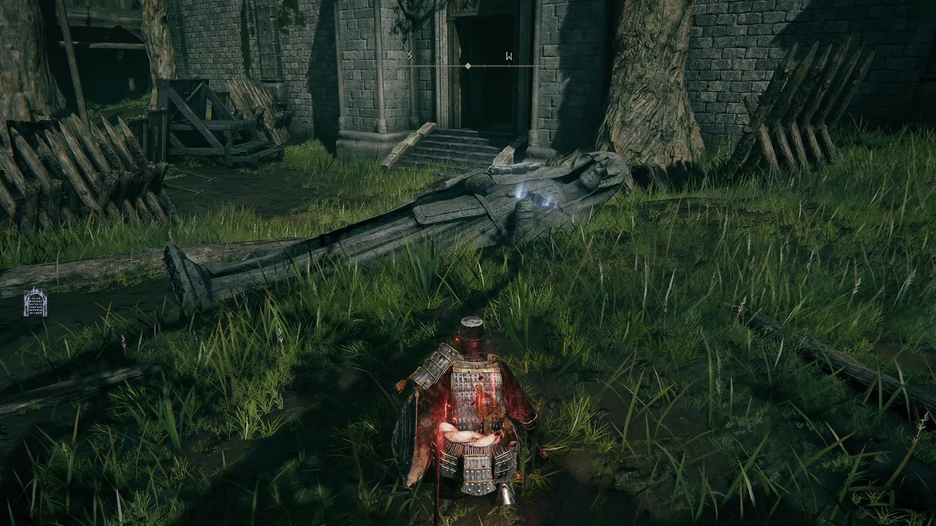 How to break glowing blue cracked statues in Elden Ring