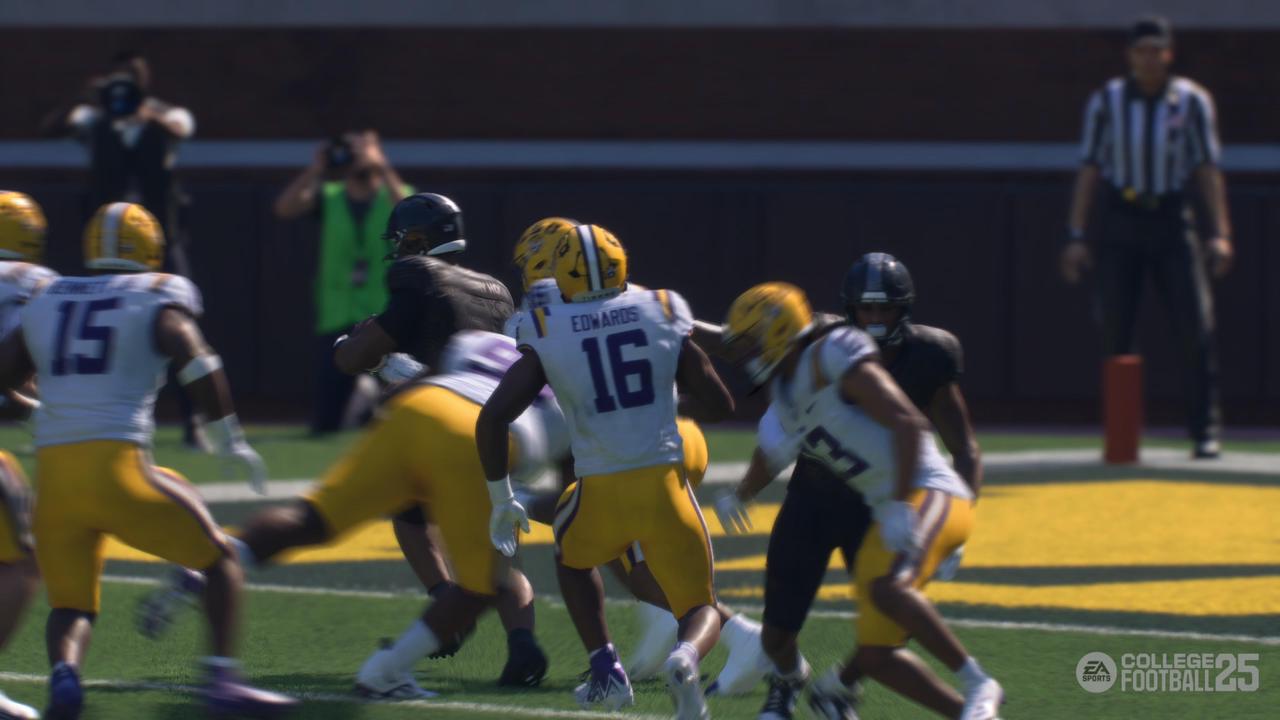 15 best schools for beginners in College Football 25 Dynasty Mode