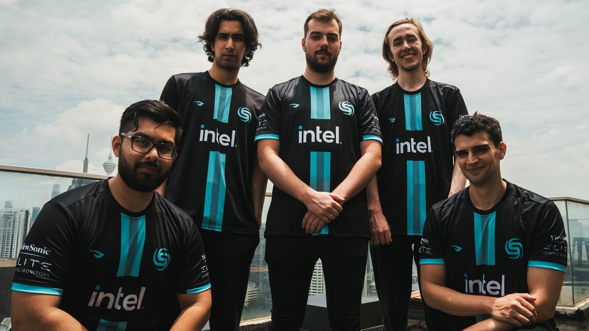 Soniqs drop the entire Dota 2 roster