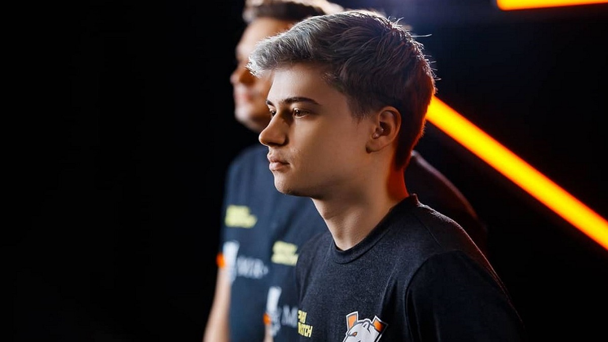 GeneRaL is replaced by RAMZES666 on Na'Vi