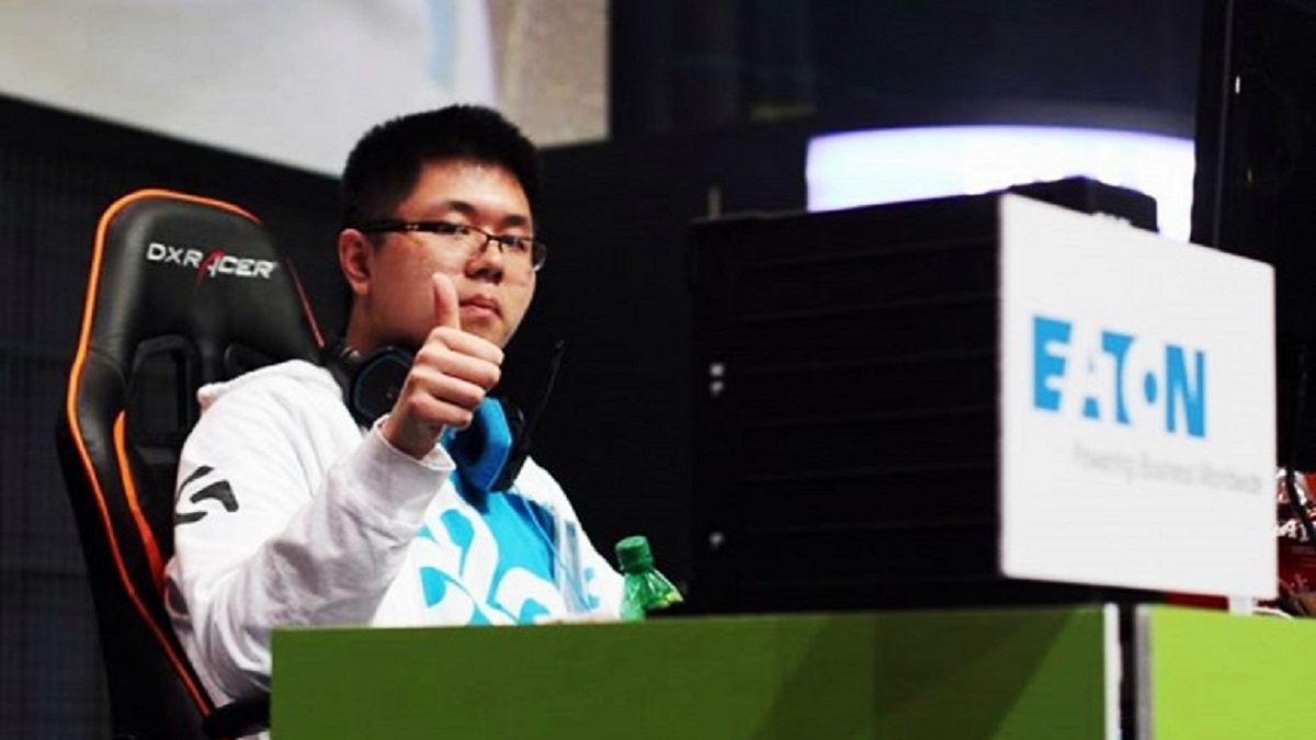 NA roster shuffle; EE back to c9, CR4ZY picks up Fighting Panadas and two players