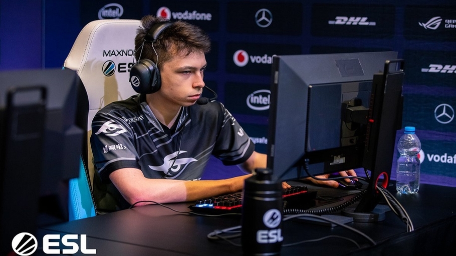 First day of ESL One Katowice 2019 is in the bag